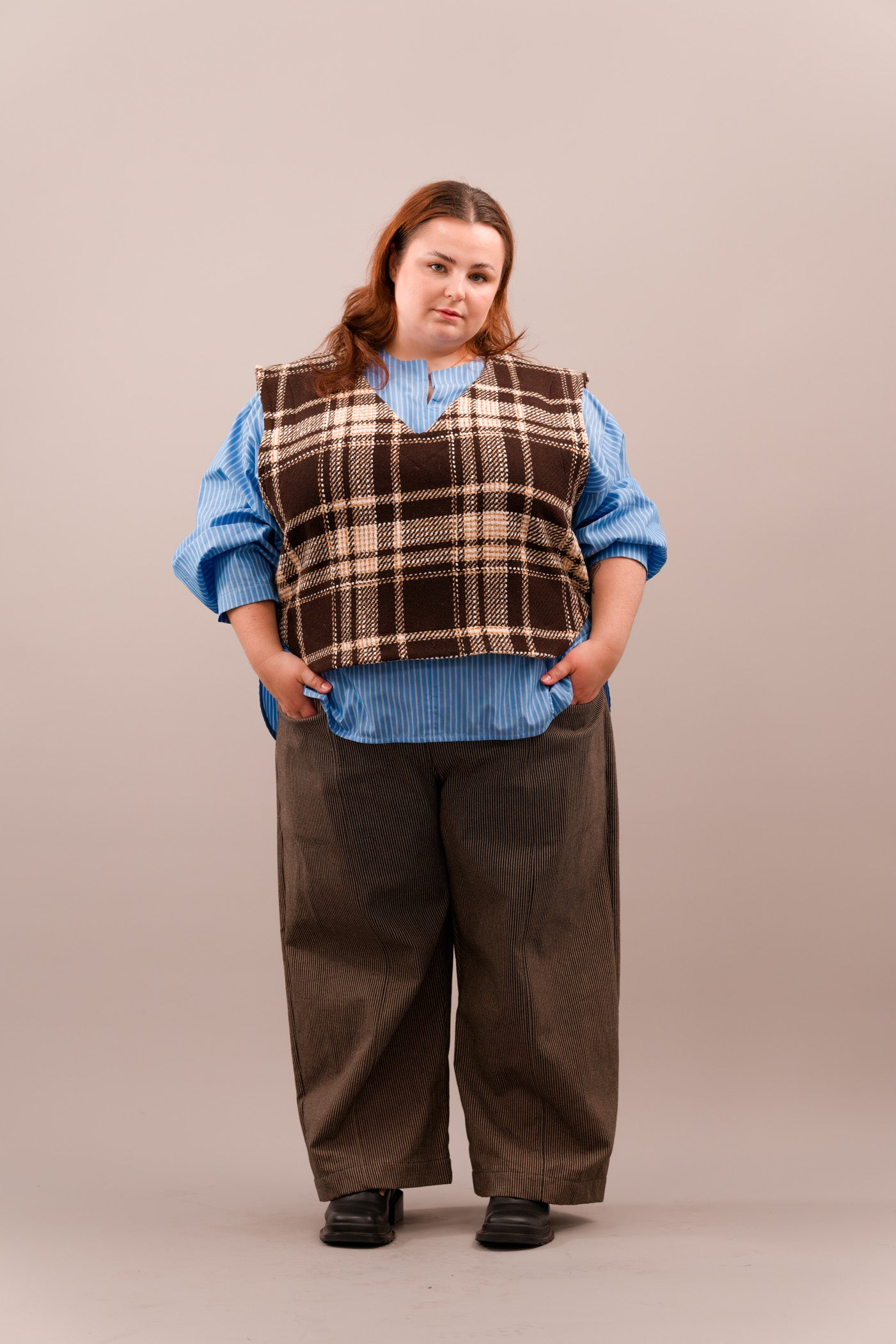 Check Wool Vest in Pecan