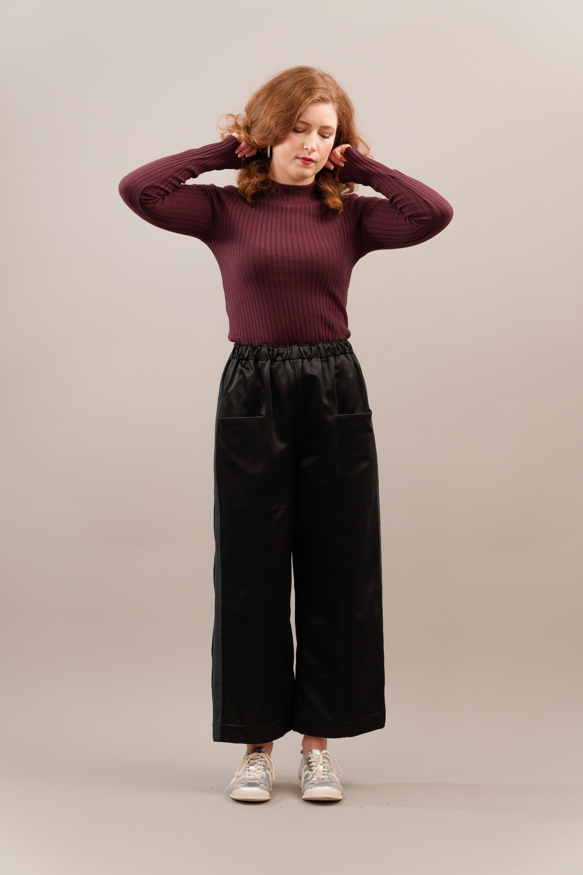 Mock Neck Long Sleeve in Wine
