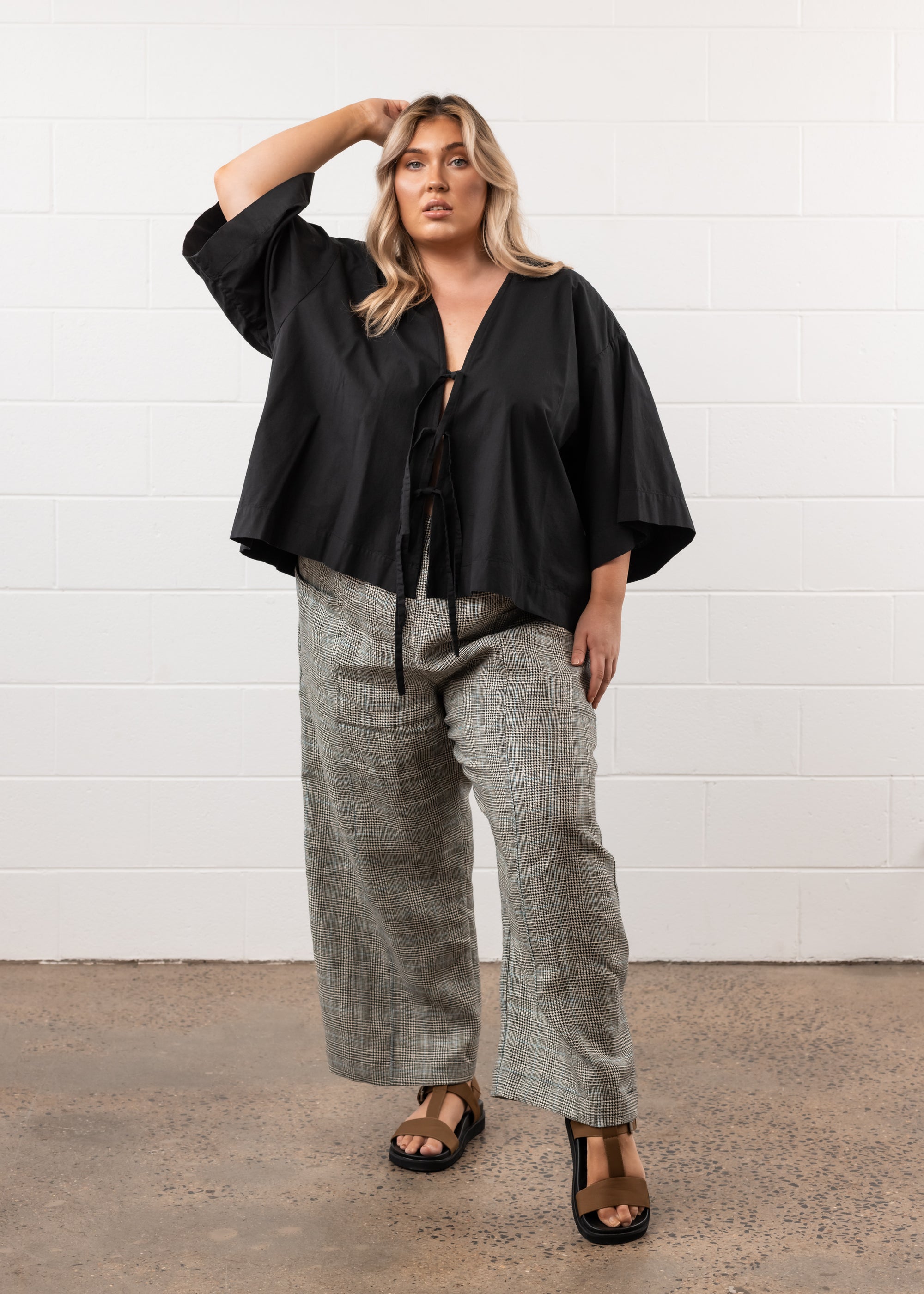 Strings Shirt in Black