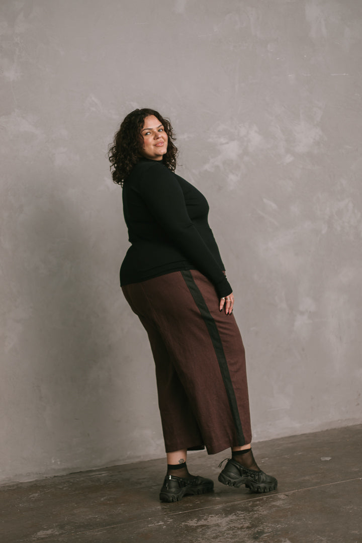 Core Pant in Brown/Black Linen