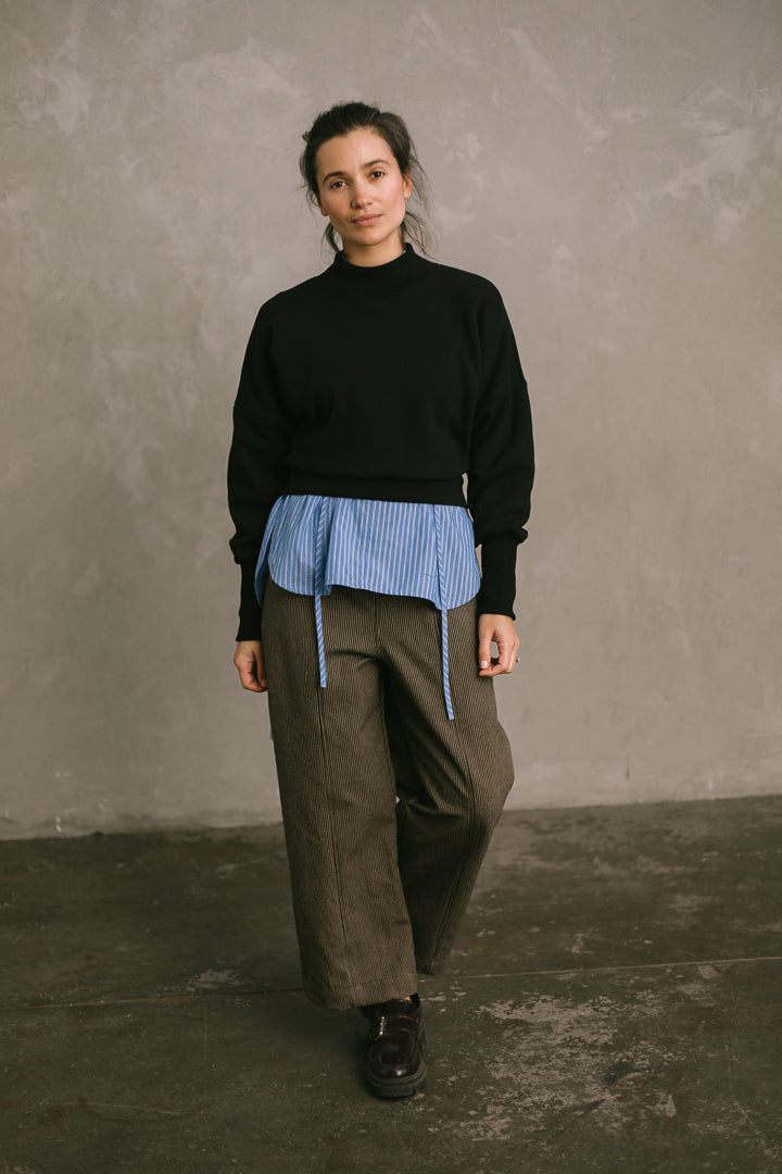 Form Jumper in Black